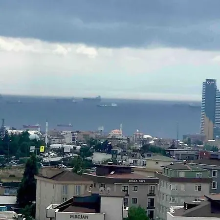 Havuz Olanagi Mevcut Site Icerisinde 1+1 Apartment *